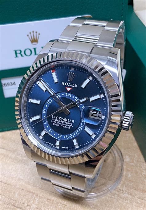 lista d'attesa rolex sky dweller blue dial|rolex blue dial.